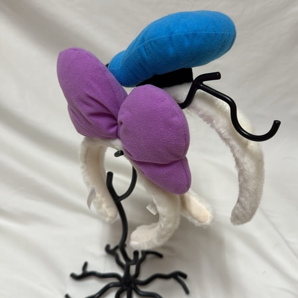 💓 Tokyo Disney Daisy Duck headband💓 - Picture 8 of 9